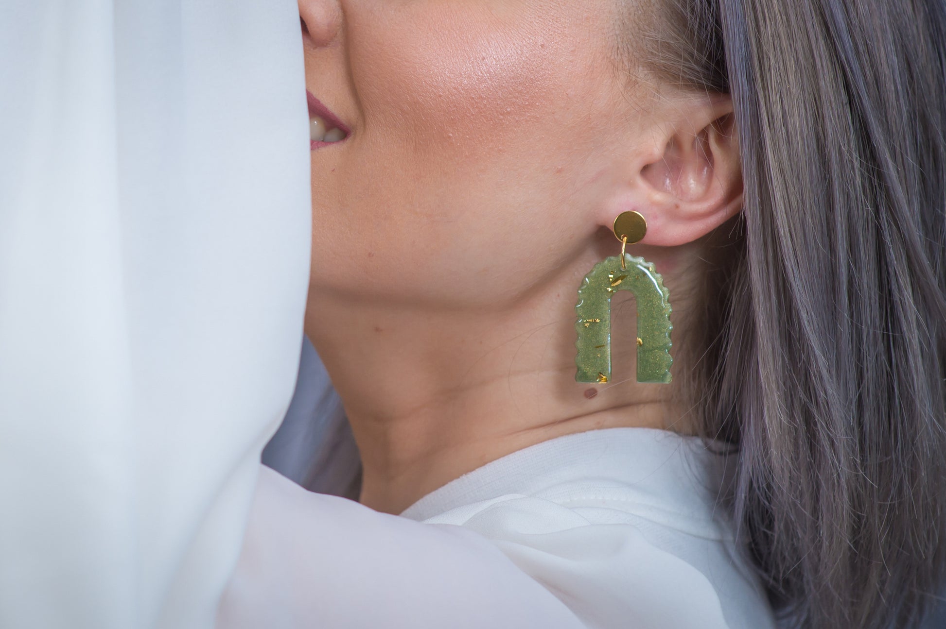 Cercei statement - Verde Strălucitor - Handmade (Colecția Zeița Gheea)-Earrings-celestiahandmade