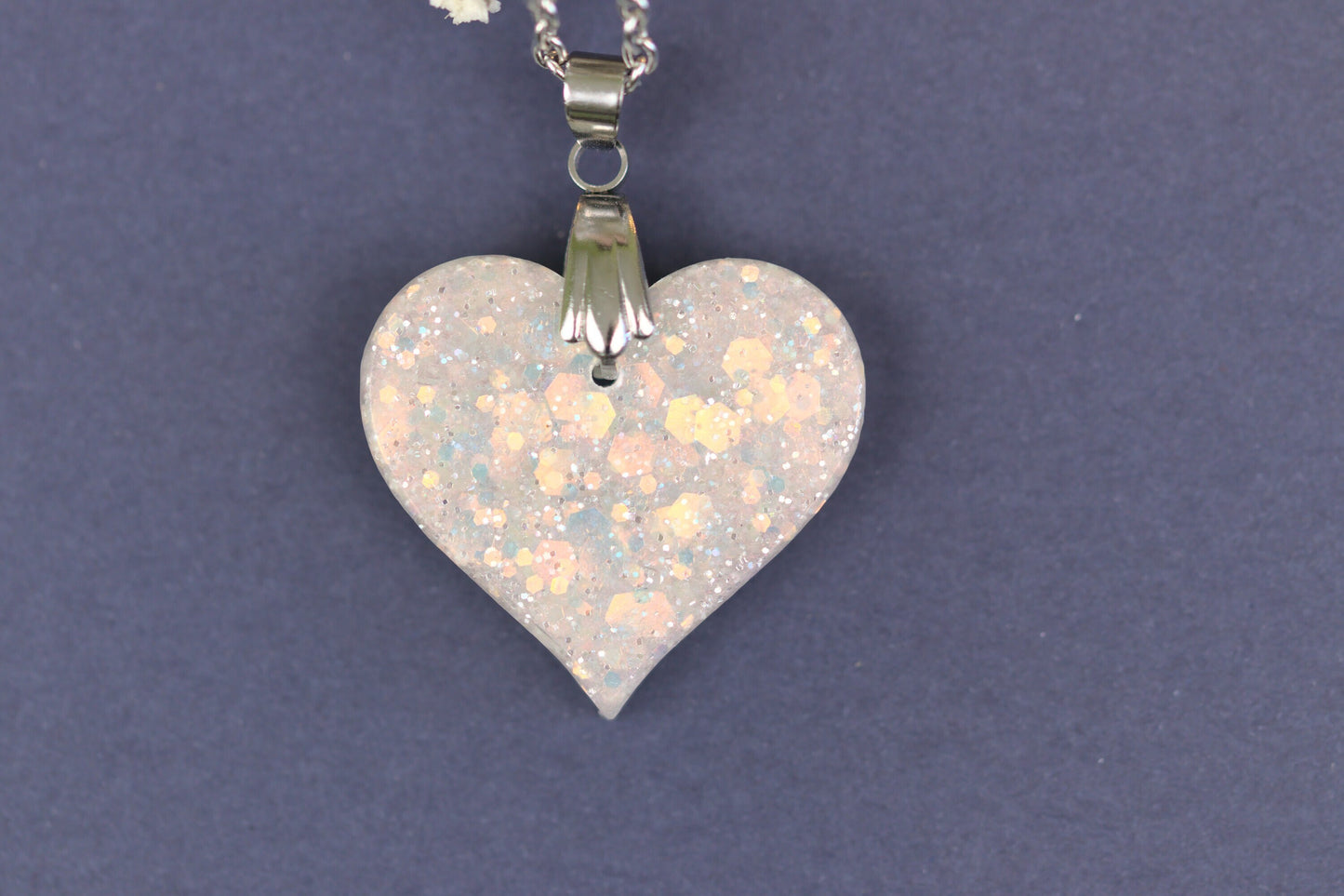 Colier mic - Inima - Inox-  Alb cu Argintiu - Handmade (Colecția Clar de lună)