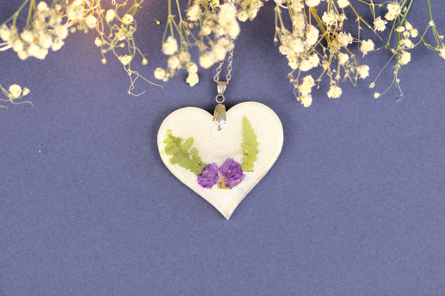 Colier Inima - Unicat - Inox-  Alb cu Flori - Handmade (Colecția Orizont)