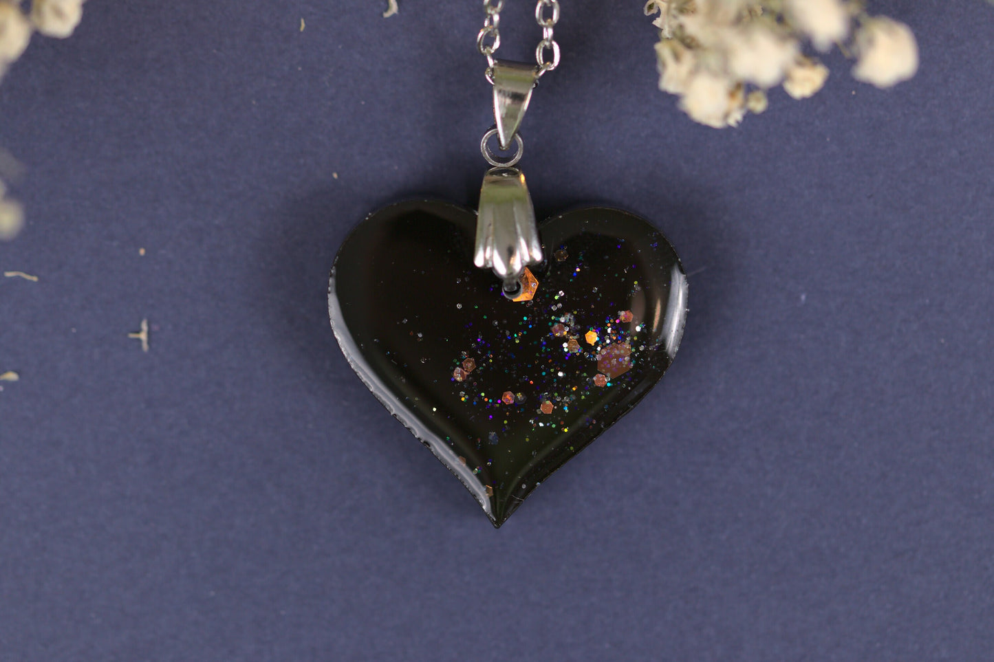 Colier mic - Inima - Inox - Negru cu Argintiu - Handmade (Colecția Nebula)