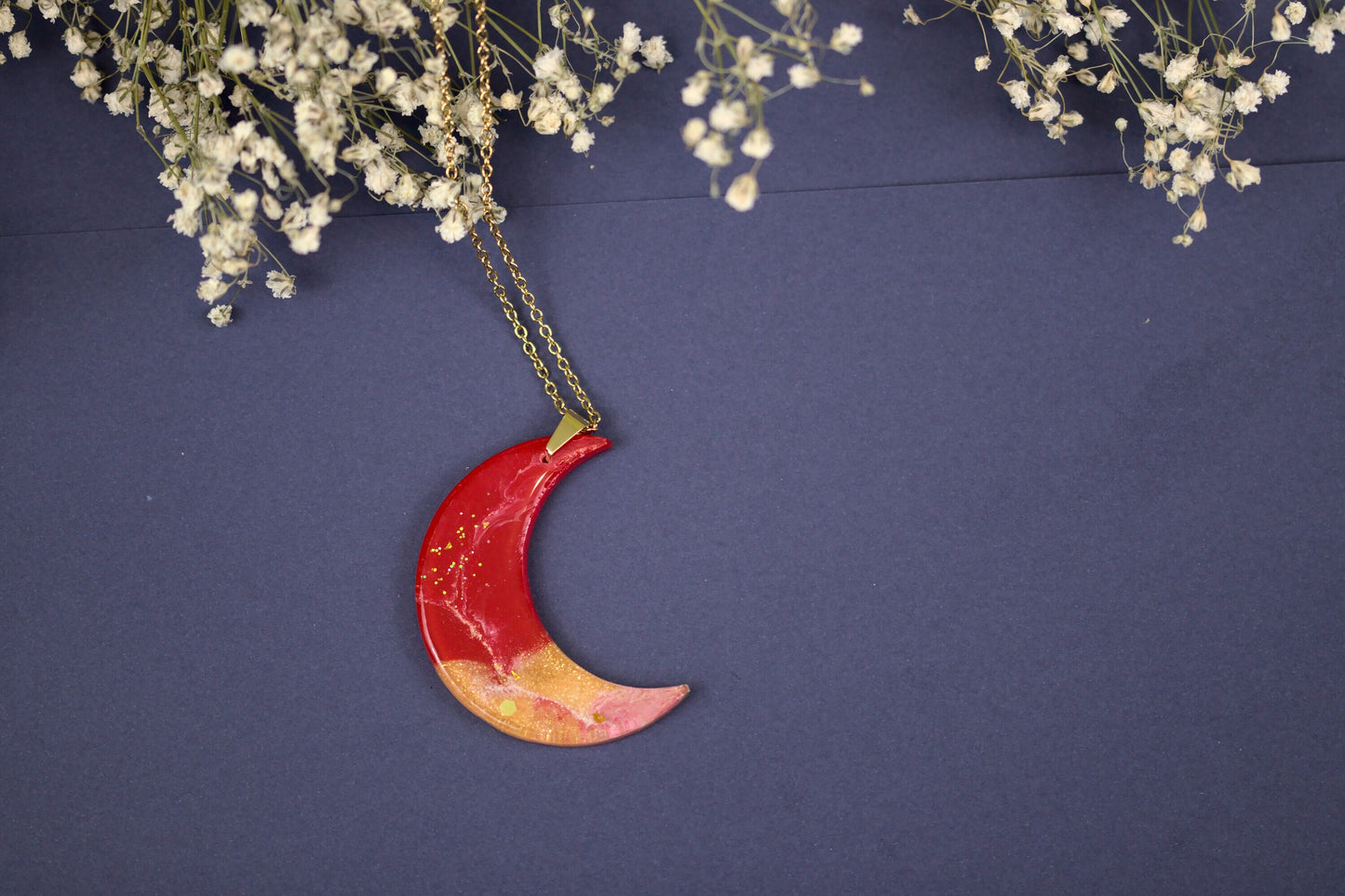 Colier Mare - Luna - Inox - Rosu cu Auriu - Handmade (colecția Universe of Celestia)